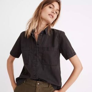Madewell Denim Short-Sleeve Button-Up Shirt in Lunar Wash NWOT in stores now